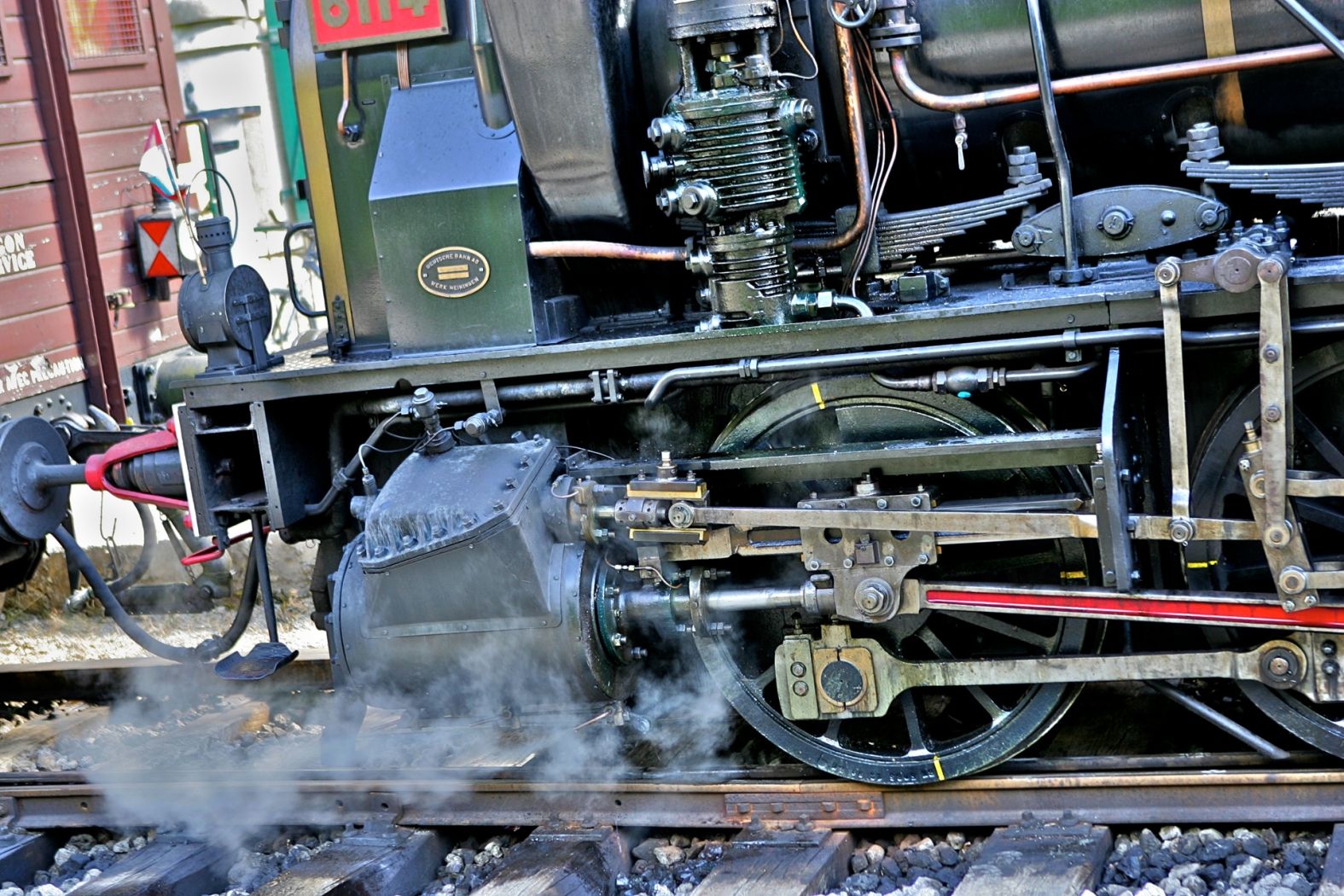 Historical steam train "Train 1900"