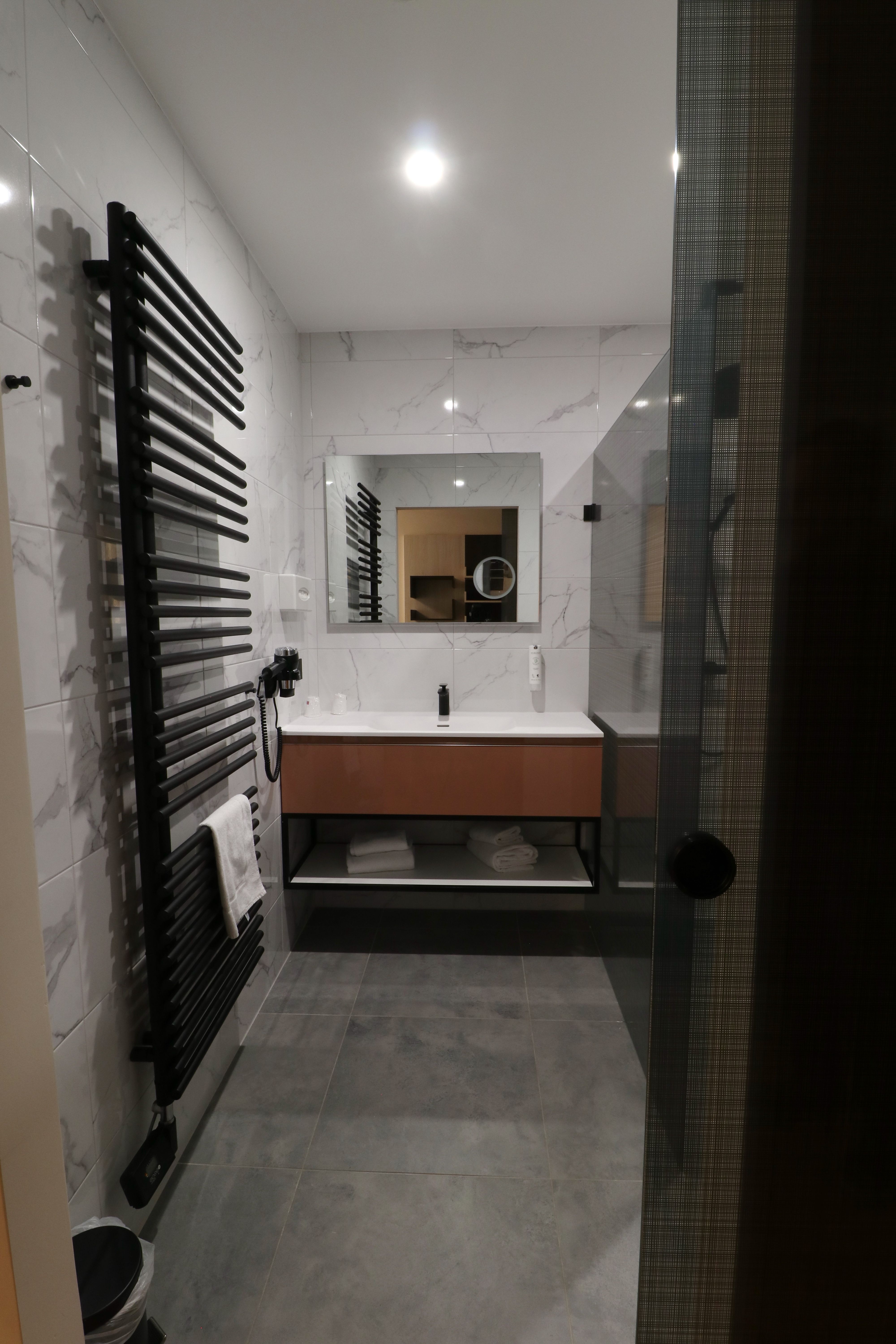 Threeland Hotel