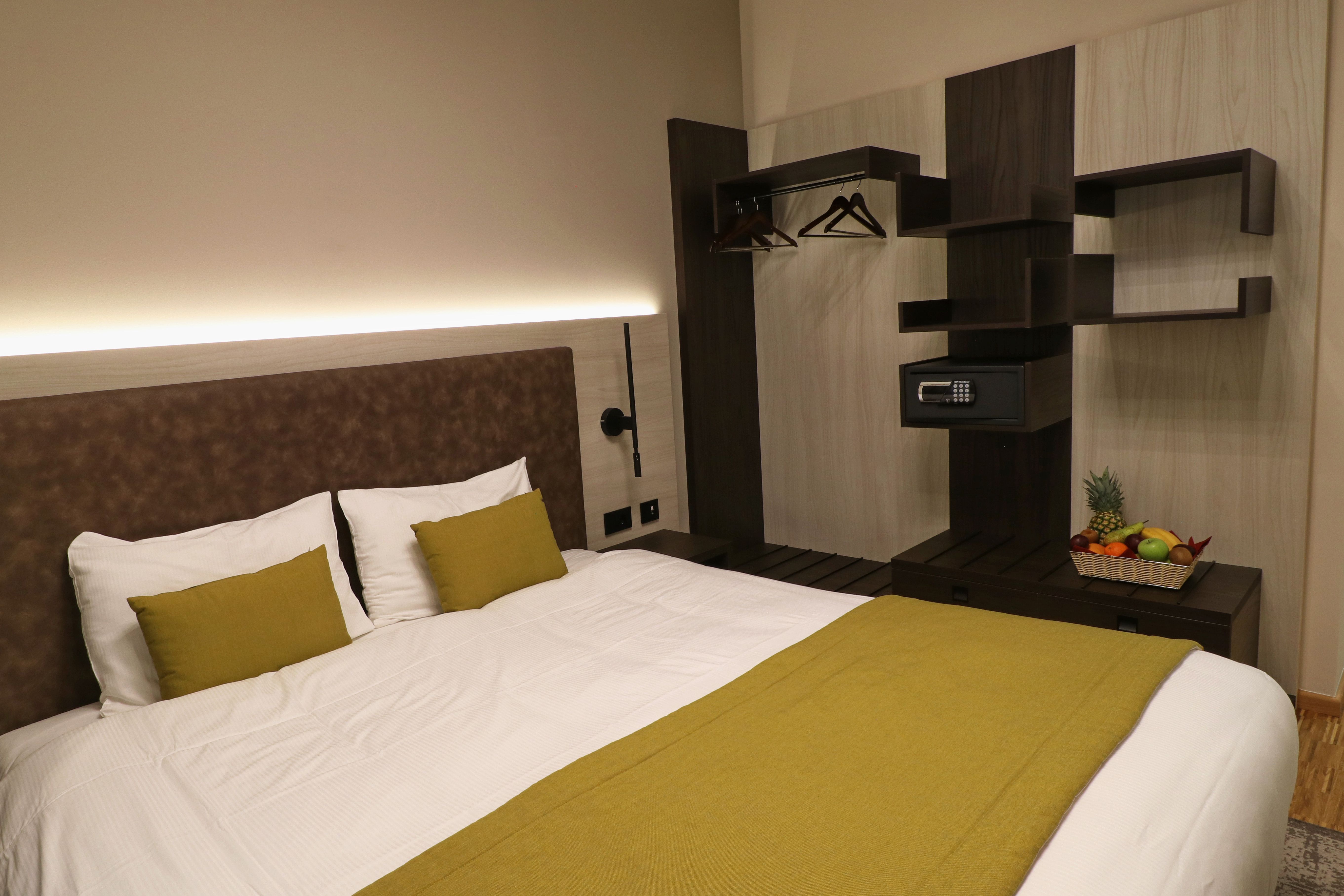 Threeland Hotel