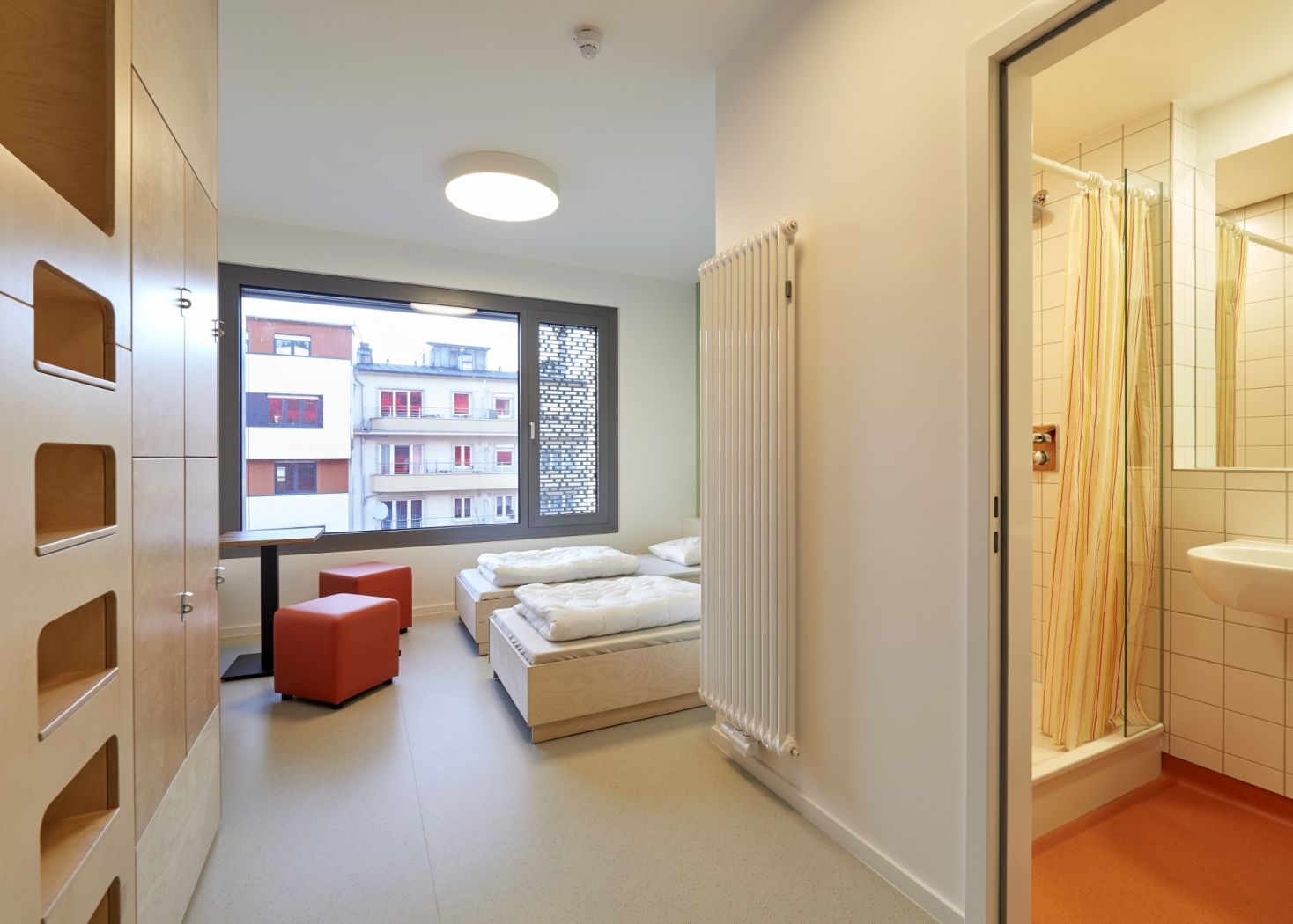 aj esch dortoir sanitaire