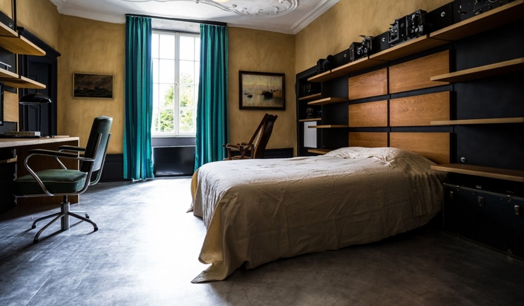Suite "1920" Clemency