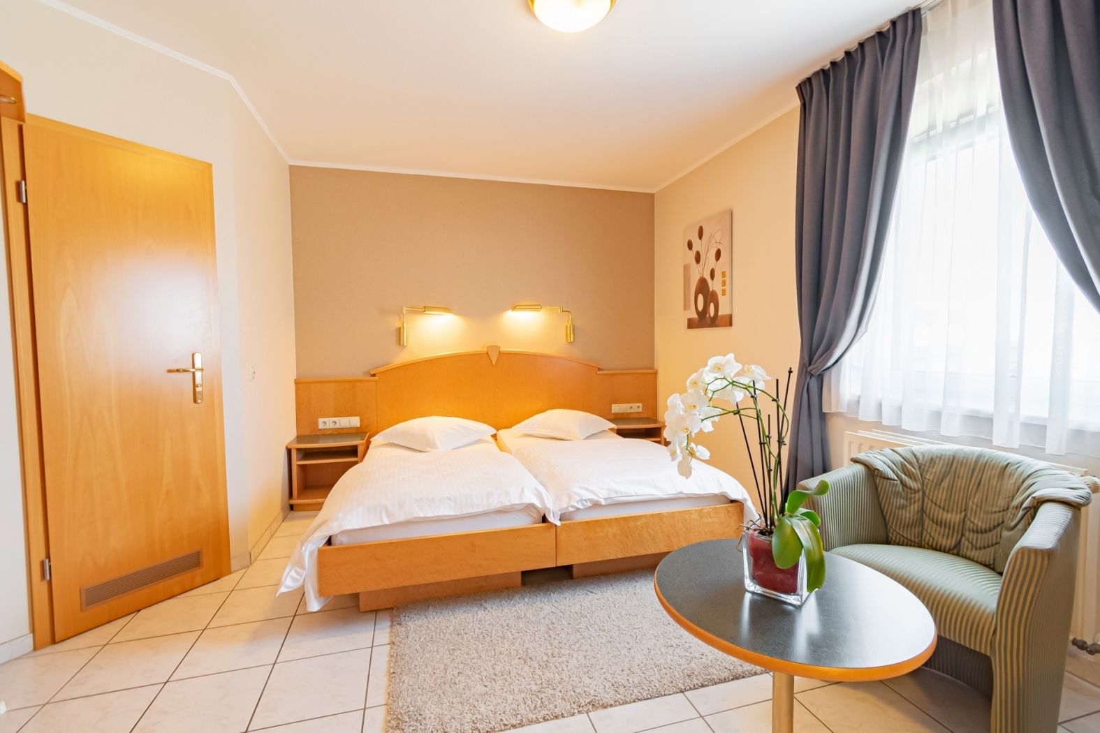 Hotel-Restaurant Re'serstuff Room