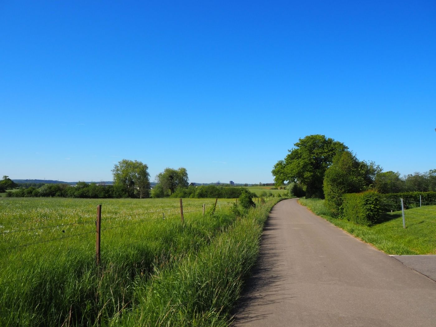 Auto-Pédestre Wanderweg Mondercange