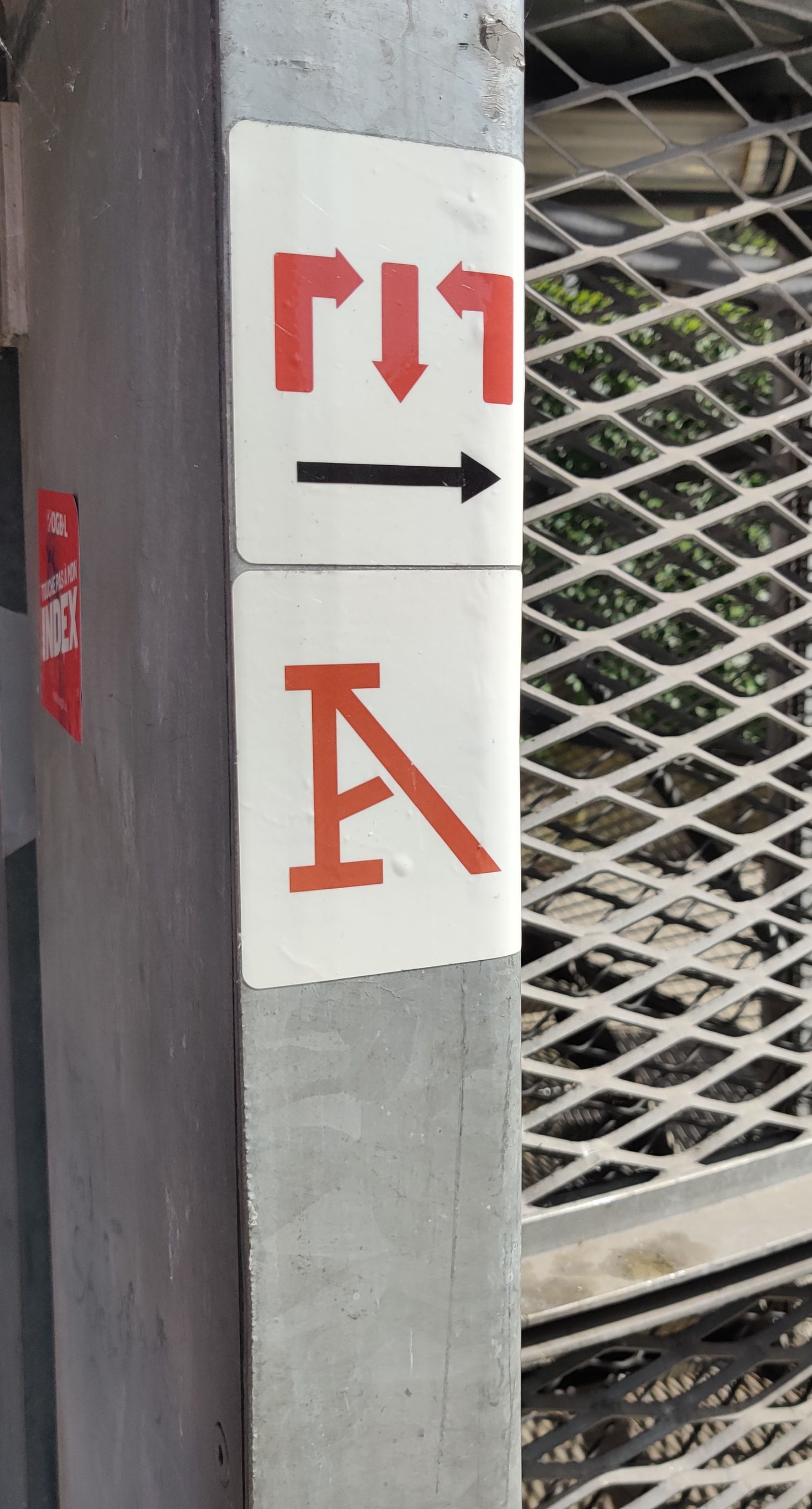 La signalisation du sentier Minett et du Circuit Transfrontalier de l'Acier